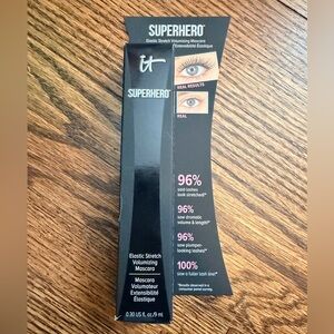 It Cosmetics Superhero Volumizing Mascara